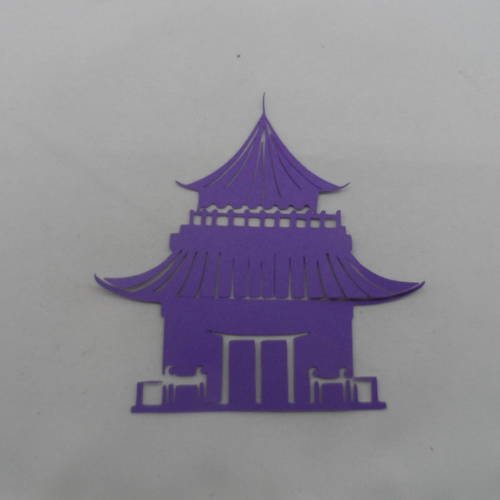 N°819 maison chinoise   en papier violet  découpage fin 