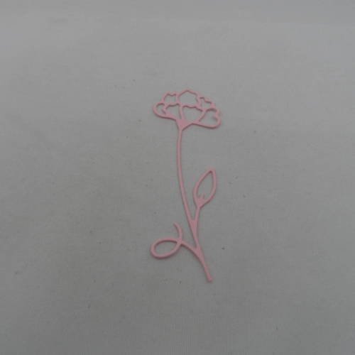 N°805  jolie fleur n°2 fine  en papier rose  découpage fin