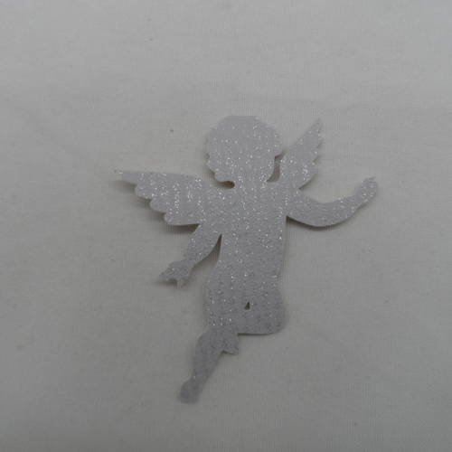 N°677 joli petit ange   en papier tapisserie gris à paillette   découpage fin 
