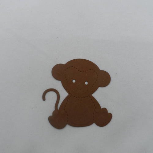 N°758 petit singe en  papier  marron foncé découpage et gaufrage 