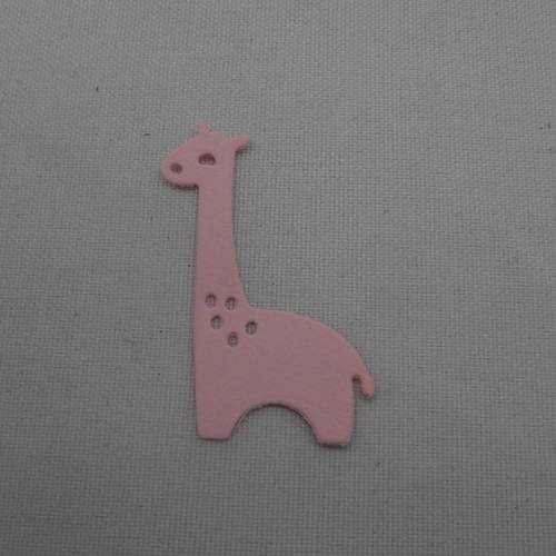 N°757 une jolie  petite girafe  "jouet" en papier rose 