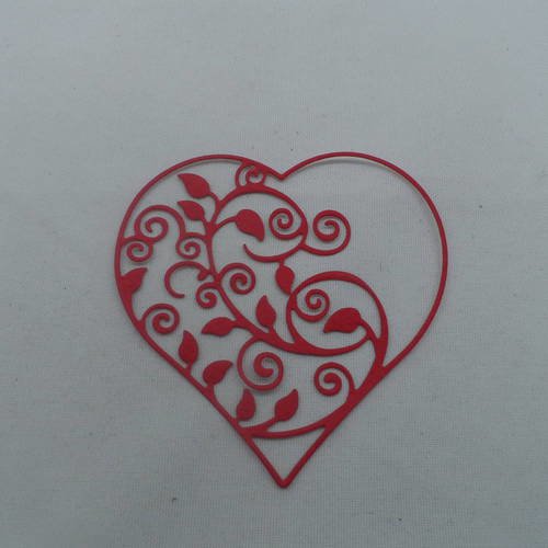 N°630  d'un joli cœur évidé "feuillage"  en papier rouge   découpage fin 
