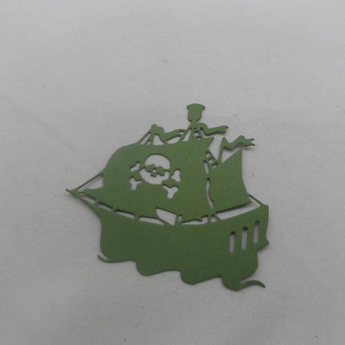 N°654 bateau pirate en papier vert découpage  fin 