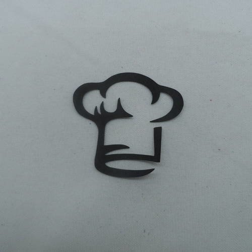 N°679  d'une  toque de cuisinier  en papier  noir  découpage fin 
