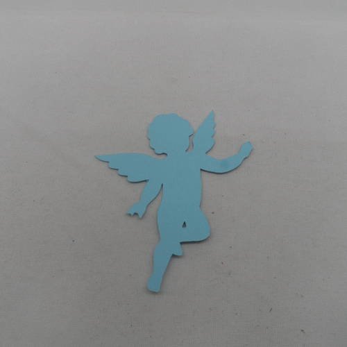 N°677 joli petit ange   en papier bleu ciel   découpage fin 