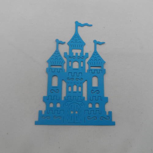 N°653 d'un grand château à trois donjons  en papier bleu turquoise  découpage fin