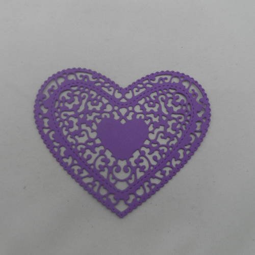 N°652 d'un grand cœur style "napperon"  en papier violet  découpage fin 