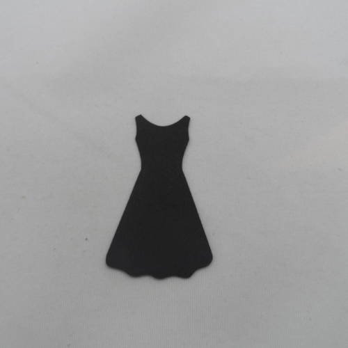 N°649 petite robe  simple  en papier noir  n°2 découpage fin 