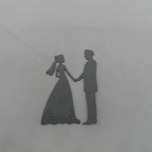 N°590  d'un couple de mariés   en papier gris   embellissement