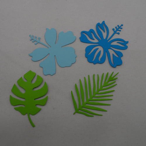 N°500 d'un lot de deux fleurs et deux feuilles différentes  en papier bleu  et vert découpage fin