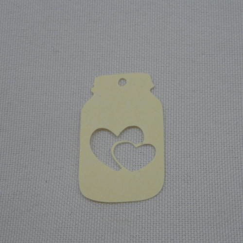 N°431 petit pot de bébé cœur  en papier jaune pale  découpage  fin 