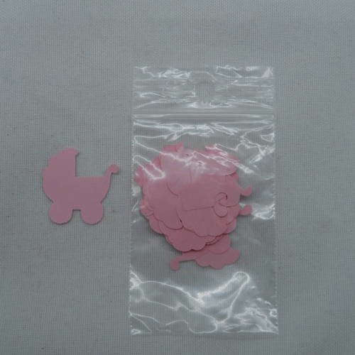 N°556 lot de 25 petits berceaux en papier rose   pour  embellissement 