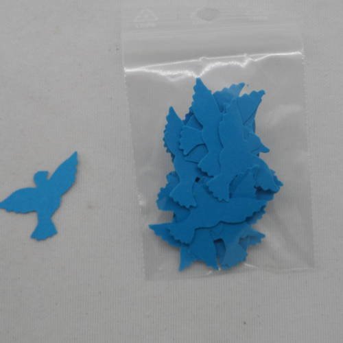 N°532 lot de 25 colombes en papier  bleu turquoise     pour  embellissement 