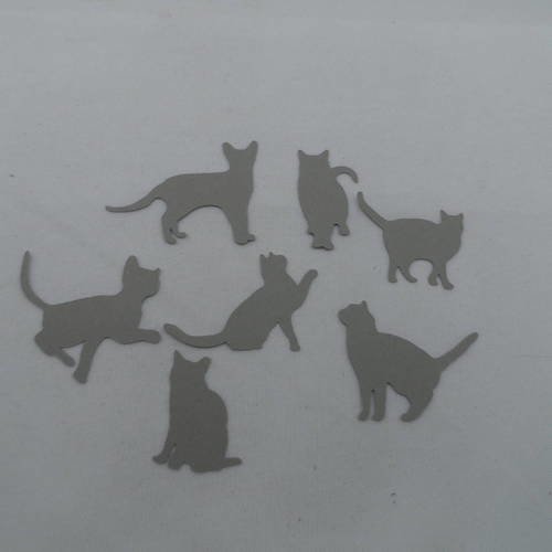 N°208 lot de 7 chats gris positions différentes    découpage 