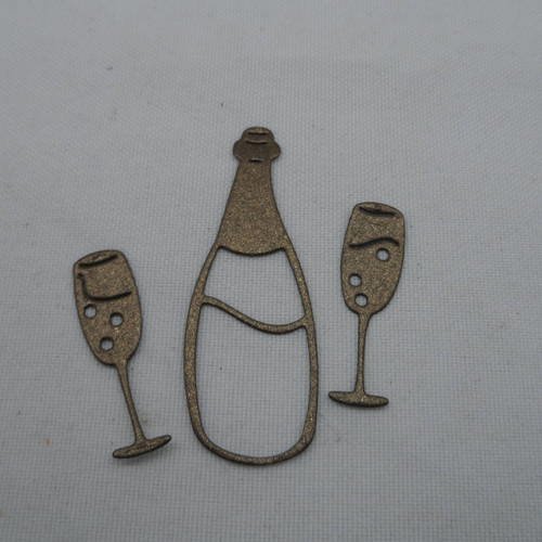 N°512 d'un lot de deux flûtes et d'une bouteille de champagne  en papier cuivré  découpage fin 