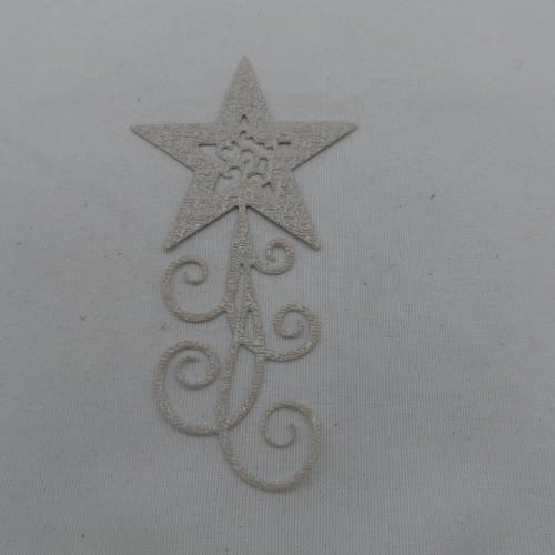 N°102 a étoile de  noël en papier tapisserie  lin brillant  découpage et gaufrage   fins
