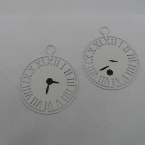 N°509 une montre gousset  en 4 morceaux  en papier gris très pale et noir découpage 