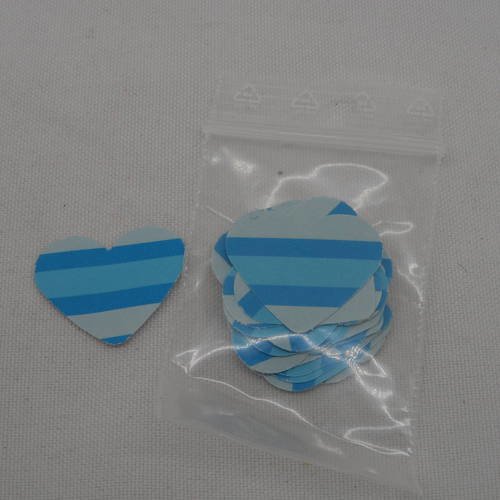 N°358 lot de 25 petits cœurs en papier   à rayure bleue    pour  embellissement 