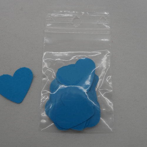 N°358 lot de 25 petits cœurs en papier bleu turquoise  pour  embellissement 