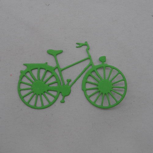 N°239  d'un petit vélo   en papier vert découpage  fin 