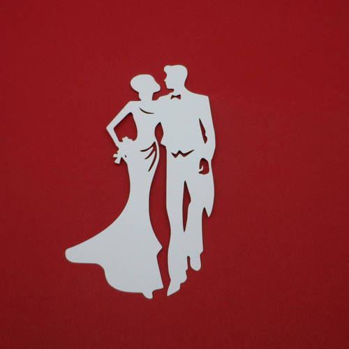 N°445 couple de marié  en papier  blanc   découpage fin