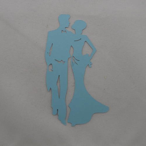 N°445 couple de marié  en papier  bleu   découpage fin