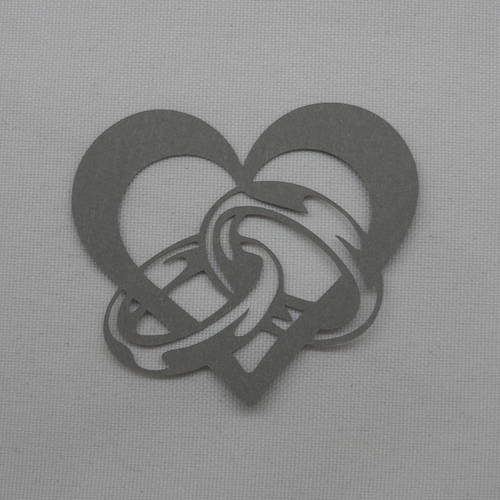 N°113    d'un cœur entrelacé avec des alliances  en papier  gris découpage fin 