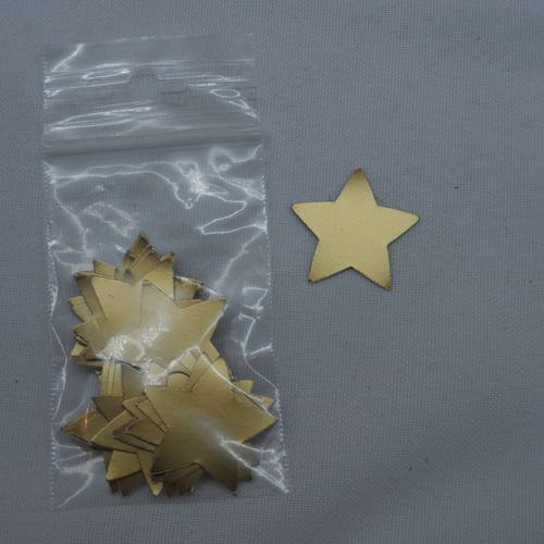 N°450 lot de 25 étoiles en papier doré pour  embellissement 