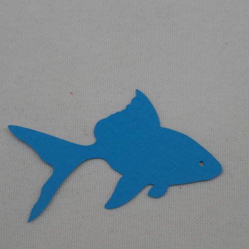 N°404 petit poisson n°3  en papier bleu turquoise découpage fin