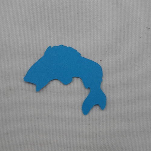 N°403 petit poisson n°2   en papier bleu turquoise découpage fin