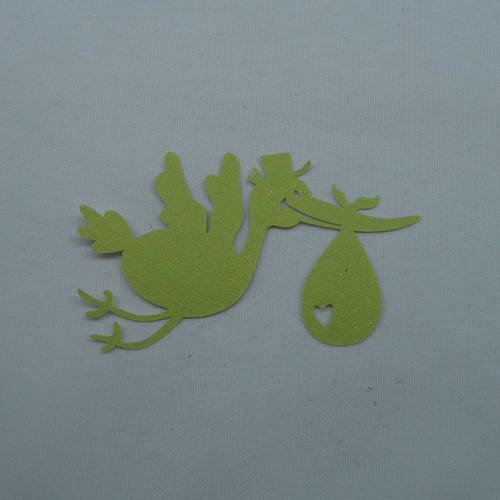 N°227  cigogne porte "bébé"   en papier tapisserie vert à paillette  