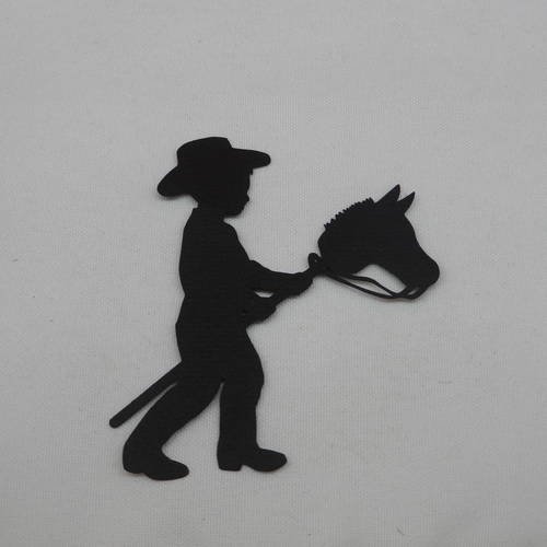 N°362 petit garçon au chapeau sur faux cheval    en papier noir  découpage
