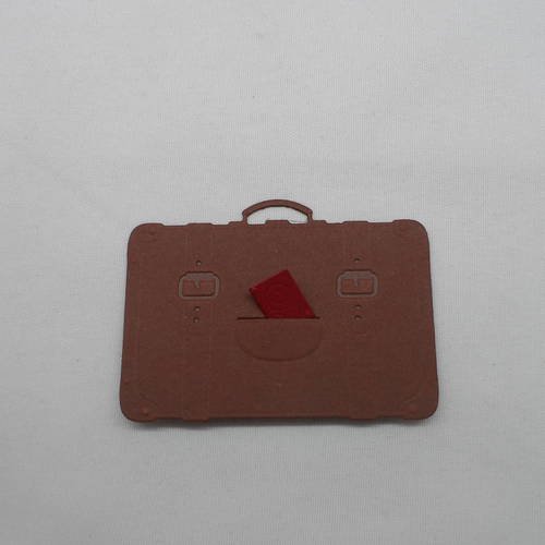 N°340 d'une valise  en papier marron  et son passeport en papier bordeaux   découpage 