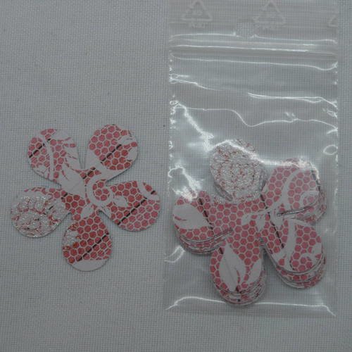 N°161 lot de 10 fleurs en papier rose avec des traits fins motif blanc et paillettes  pour  embellissement 