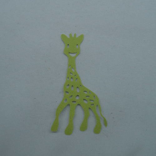 N°273 jolie girafe sophie  en papier tapisserie vert à paillette  découpage  fin 