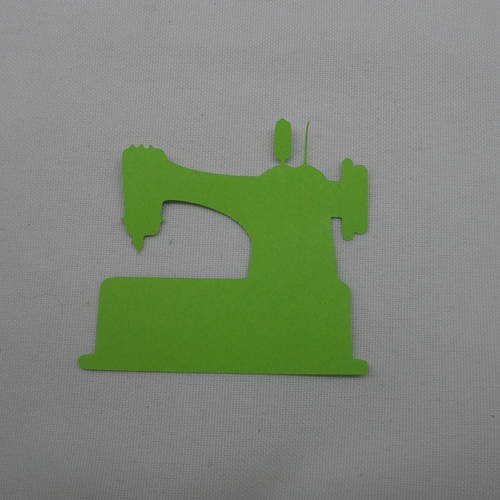 N°304 machine à coudre   en papier vert   découpage 