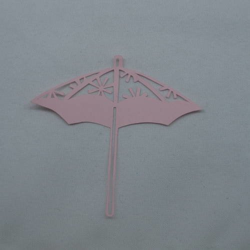 N°275  joli parasol   en papier rose  découpage  fin 