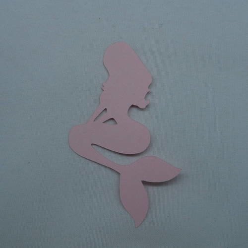 N°266 d'une sirène  en papier rose  découpage 