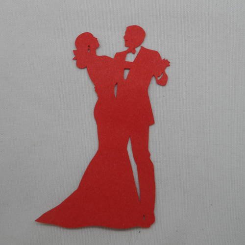 N°245  d'un couple de danseur   en papier rouge découpage  fin