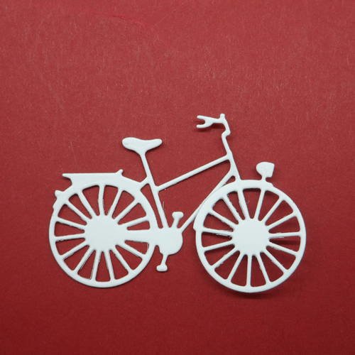 N°239  d'un petit vélo   en papier blanc découpage  fin 