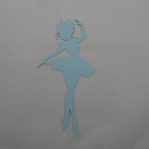 N°223 jolie "danseuse fée " en papier bleu ciel  découpage 