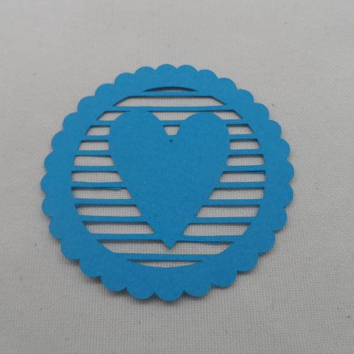 N°115 cercle dentelé cœur "rayures" en papier bleu turquoise   découpage 