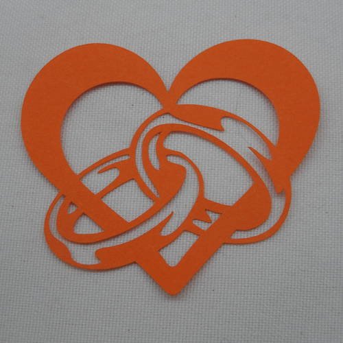 N°113    d'un cœur entrelacé avec des alliances  en papier orange  découpage fin 