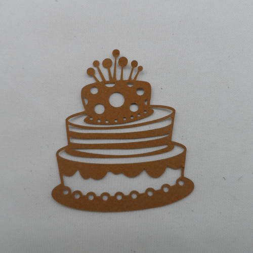N°135 gâteau à étages en papier marron   découpage fin 