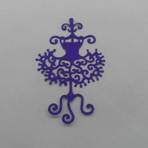 N°140 petite robe sur porte manteau   en papier  violet foncé   découpage fin