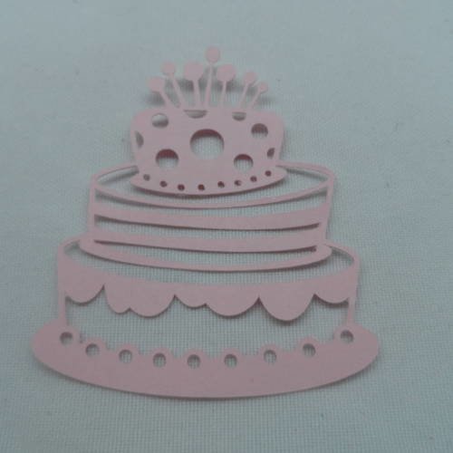 N°135 gâteau à étages en papier rose clair    découpage fin 