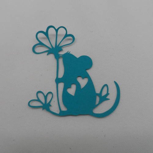 N°117 d'une souris avec fleurs cœurs  en papier bleu turquoise  découpage fin