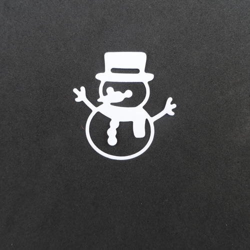 N°105 bonhomme de neige avec chapeau écharpe en papier  blanc découpage