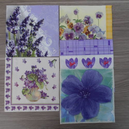 N°160 lot de 5 serviettes différentes en papier sur thème des fleurs violets 