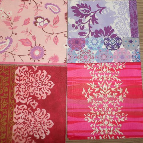 N°160 lot de 5 serviettes différentes en papier à motifs  couleur violet rose 